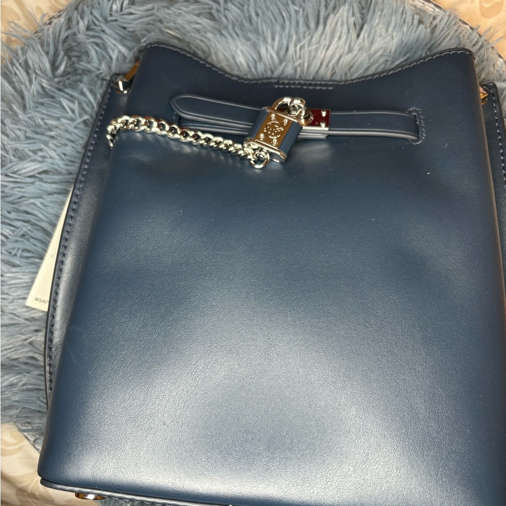 Michael Kors Hamilton Legacy Leather
Handbag NWT - Picture 2 of 6